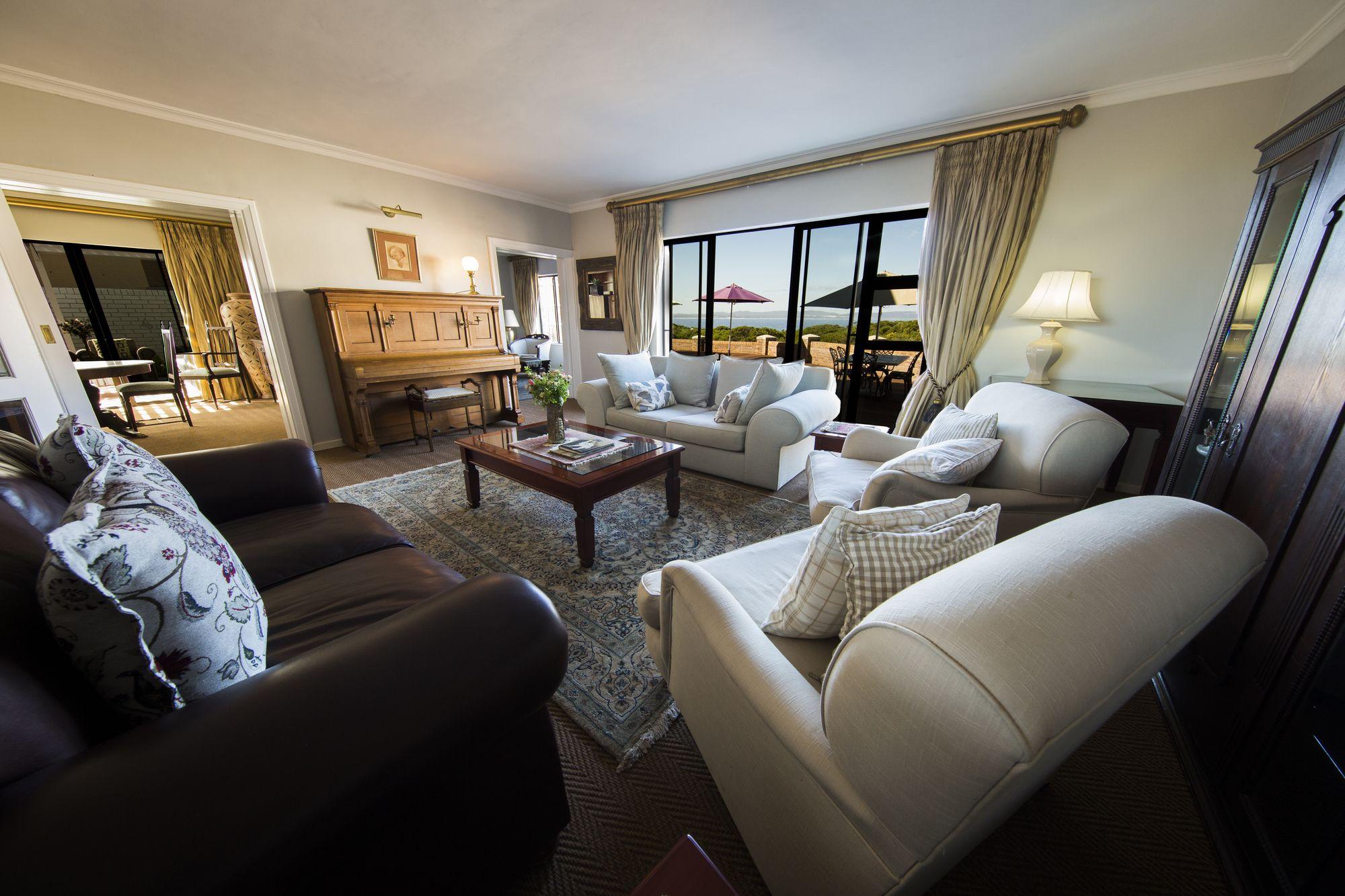 The Whale'S Tale Guesthouse Hermanus Dış mekan fotoğraf